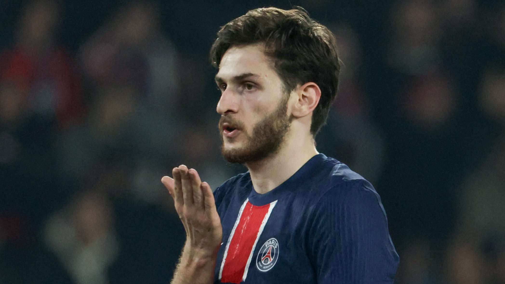 仍然是后防 仍然是后防